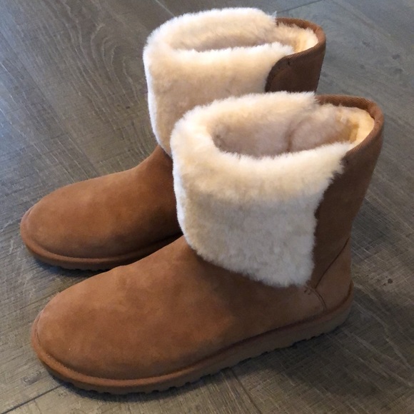 Like new fur baby swank Uggs ❤️❤️ - Picture 2 of 7